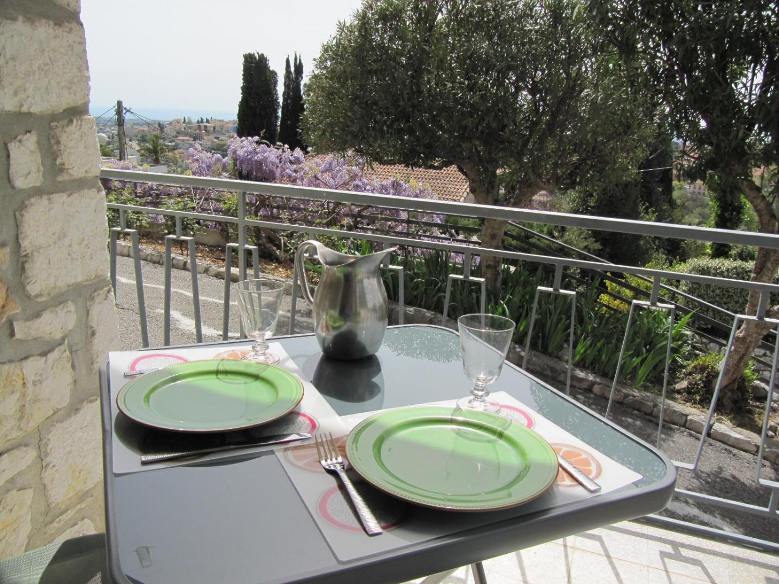 Sur Les Hauteurs De Vence Exterior photo